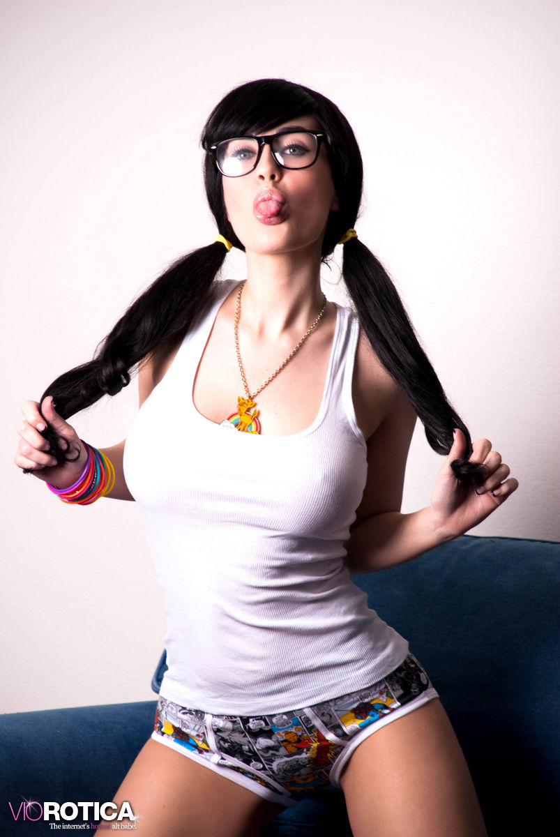 Viorotica Marvel Ass 03