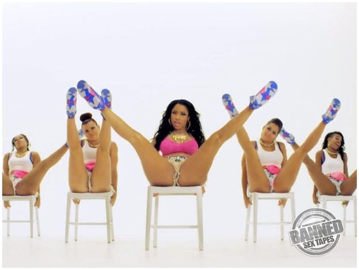 Hot Nicki Minaj 02