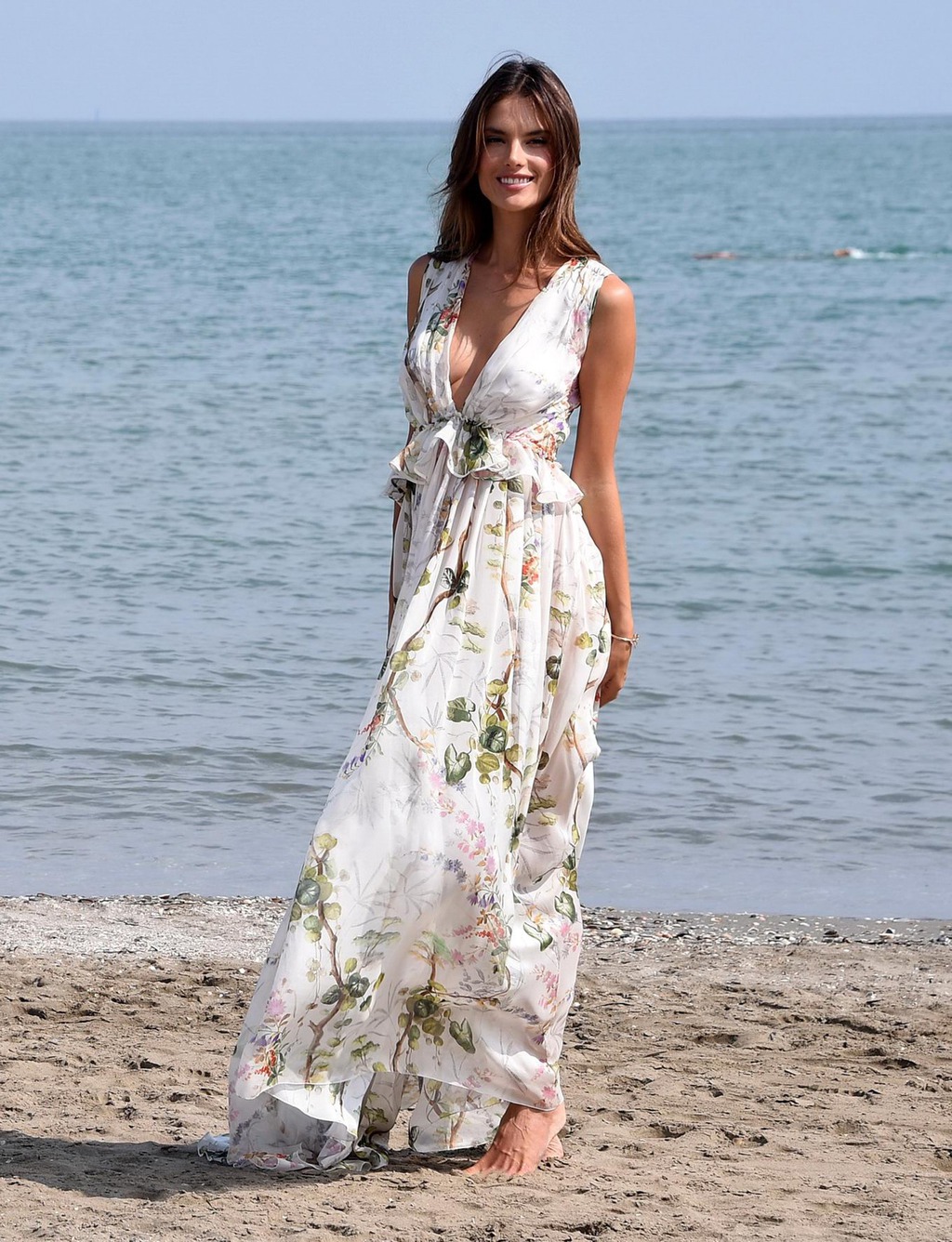 Alessandra Ambrosio On Seaside 09