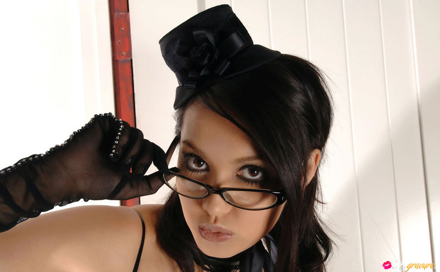 Maria Ozawa In Sexy Black Latex 01