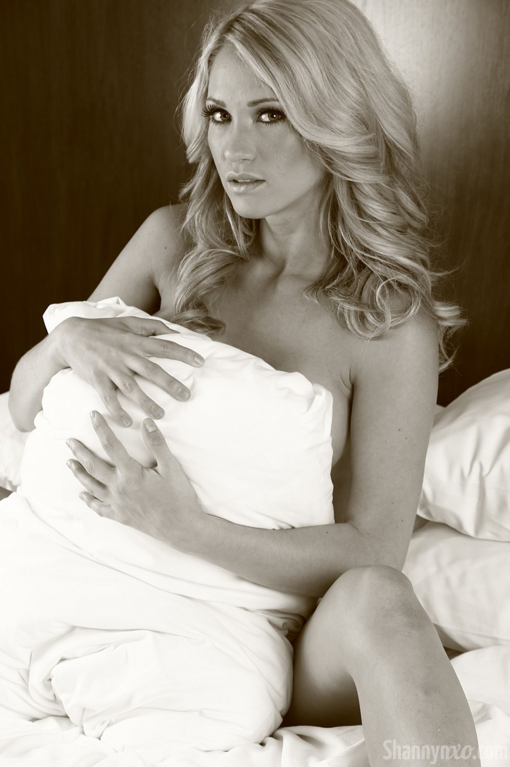 Shannyn Xo Totally Naked 11