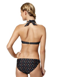 Danielle Knudson Posing In Sexy Bikinis