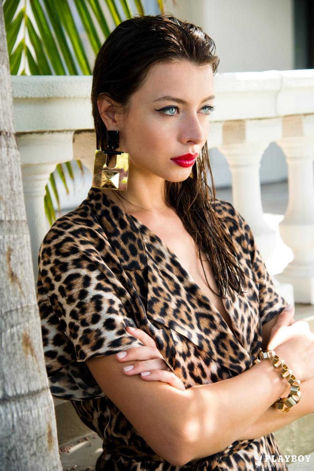 Roxanna June Playboy Playmate 00