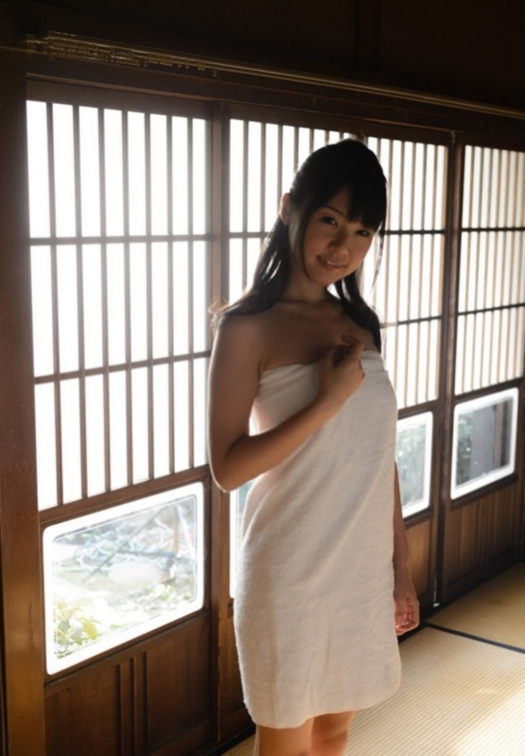 Tsubomi Naked Japanese Babe 06
