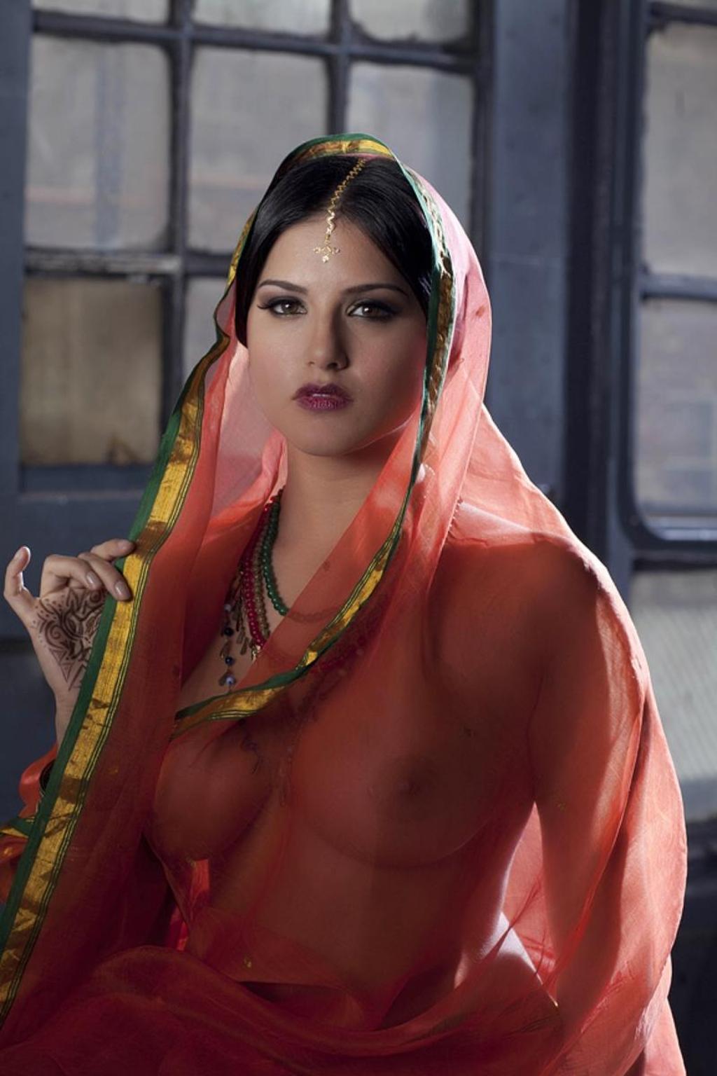 Sunny Leone Beautiful Indian Princess 09