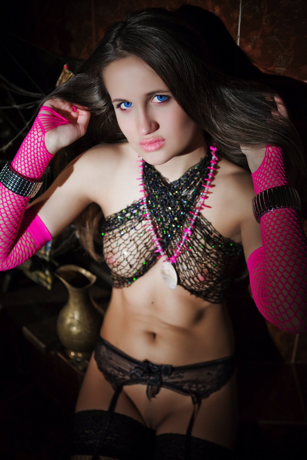 Gloria Sexy Naked Girl 10